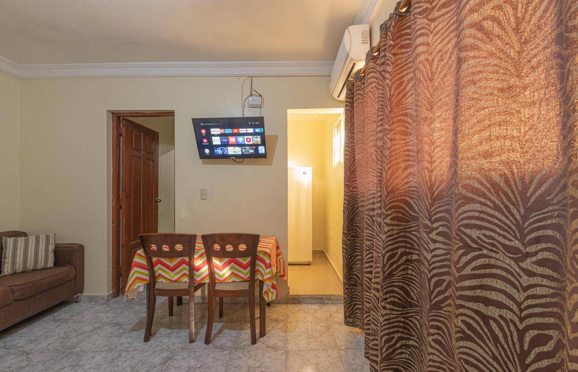 Bnb Tropical Island Aparthotel - Corales Del Sur - Santo Domingo Este Luaran gambar