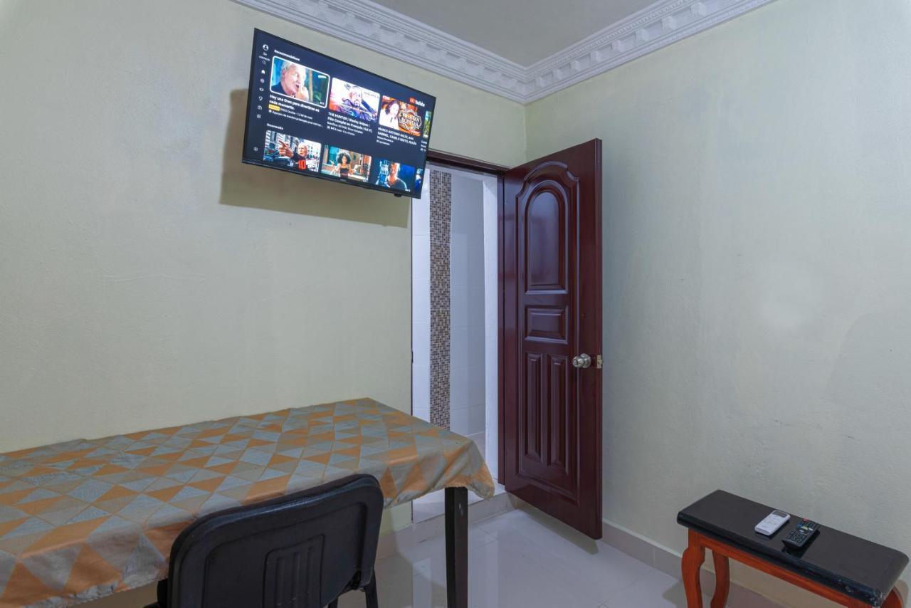 Bnb Tropical Island Aparthotel - Corales Del Sur - Santo Domingo Este Luaran gambar