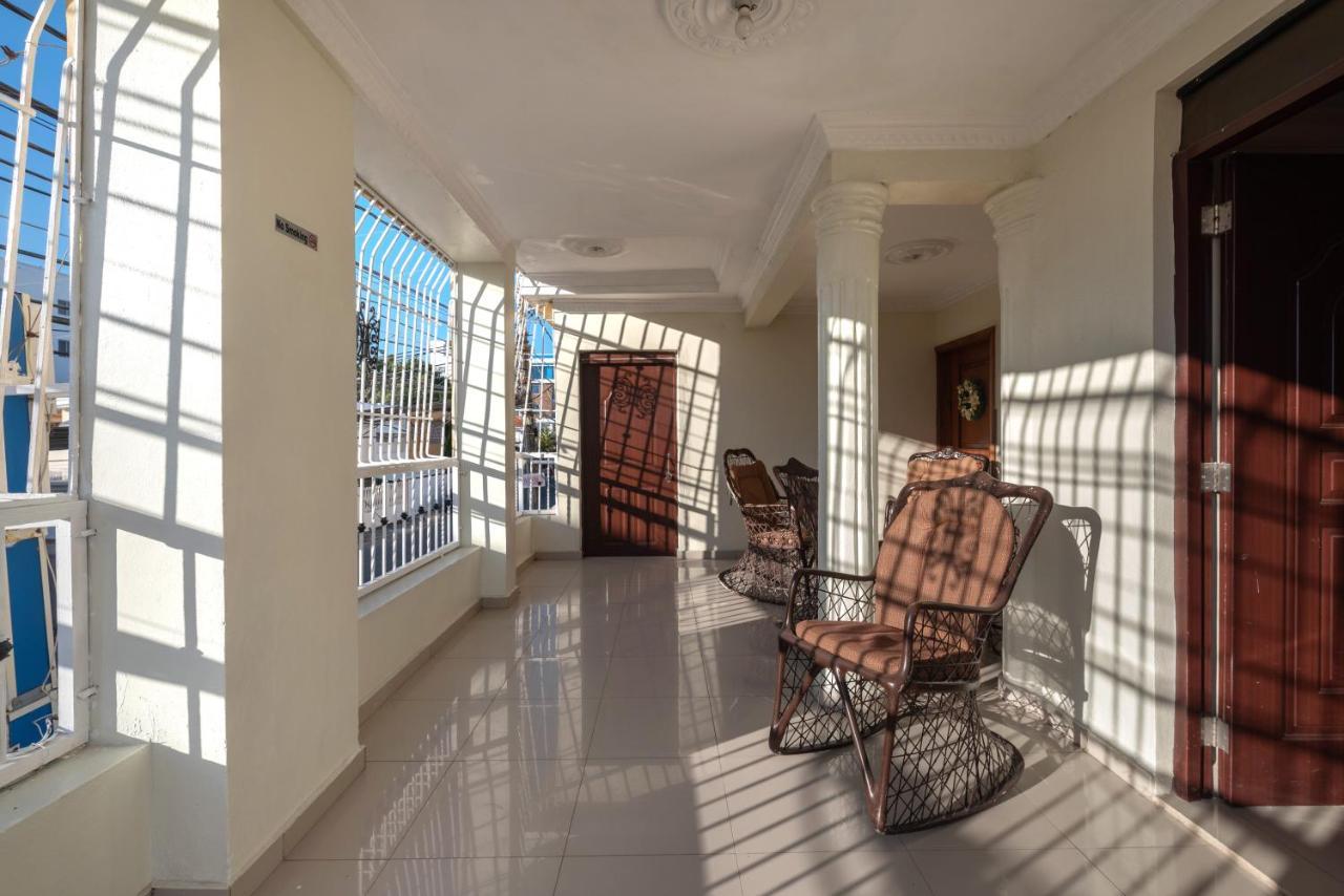 Bnb Tropical Island Aparthotel - Corales Del Sur - Santo Domingo Este Luaran gambar