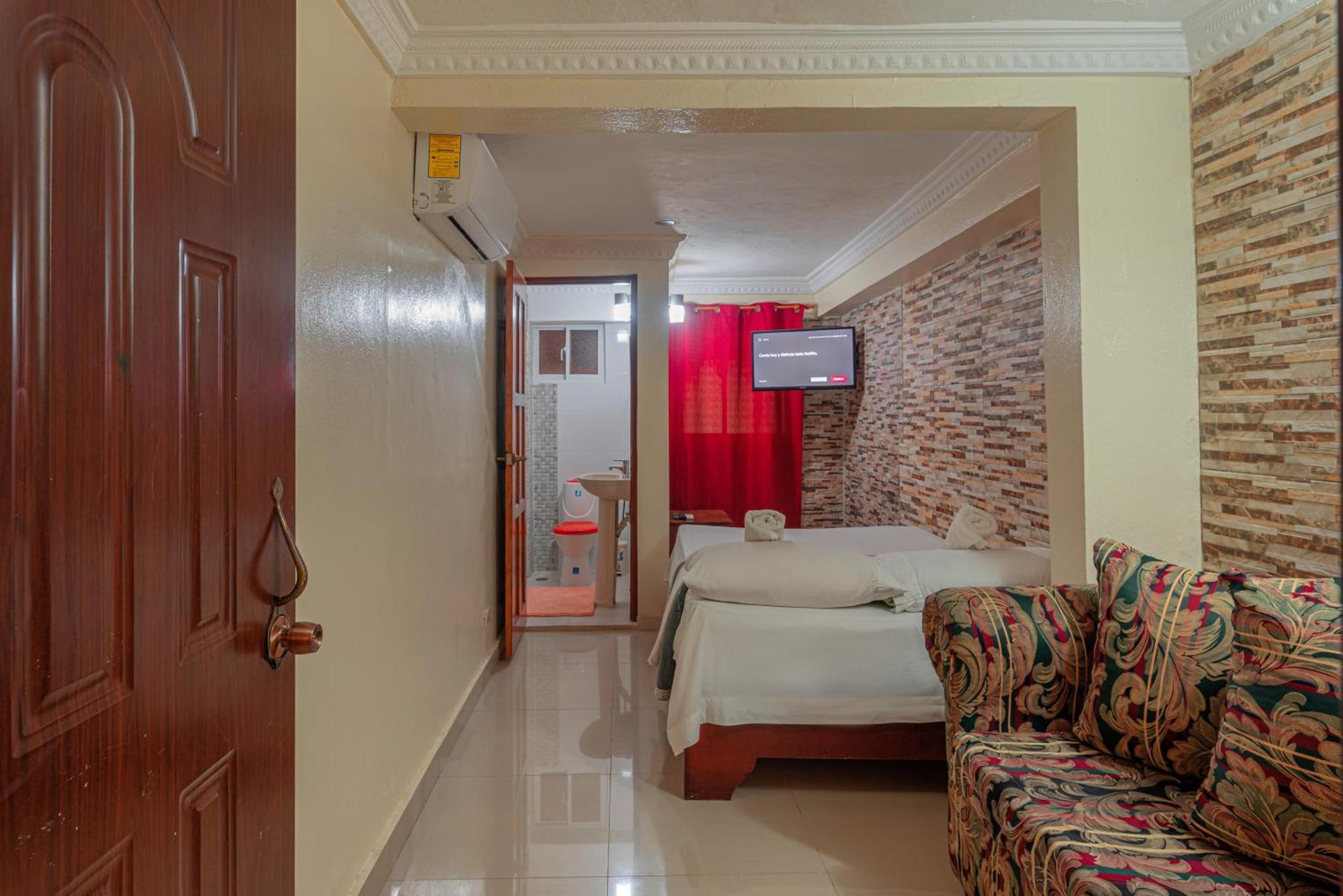 Bnb Tropical Island Aparthotel - Corales Del Sur - Santo Domingo Este Luaran gambar